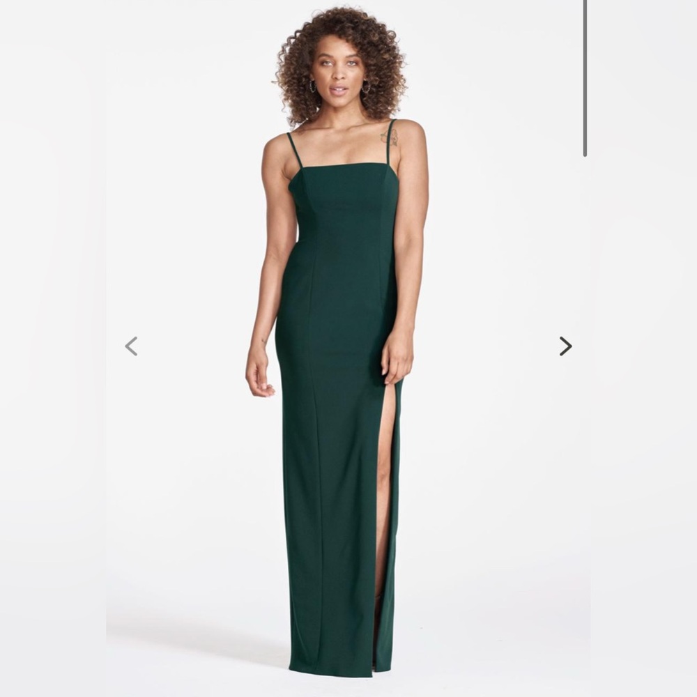 WATTERS Meredith Strappy Crepe Gown in Evergreen.